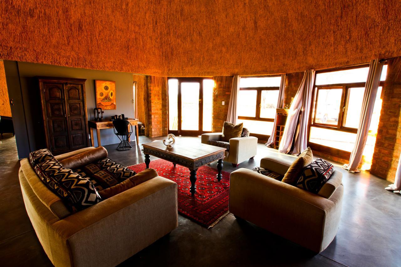 ססריאם We Kebi Safari Lodge מראה חיצוני תמונה